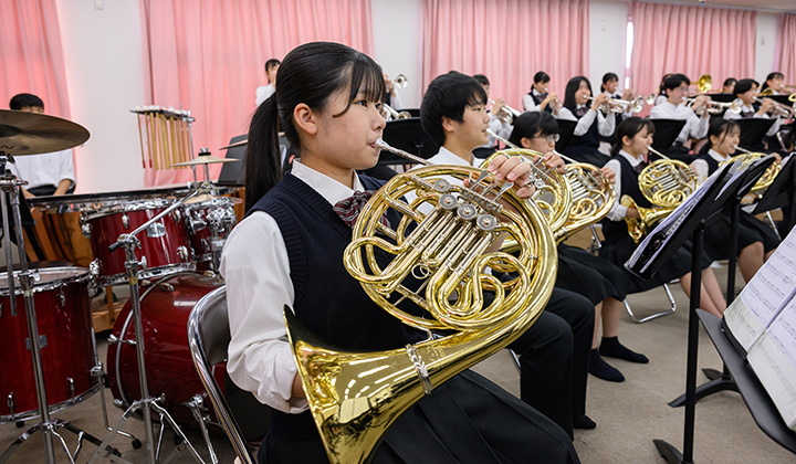 吹奏楽部